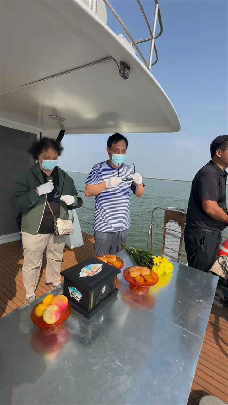 深圳市海葬一对一多少钱-2