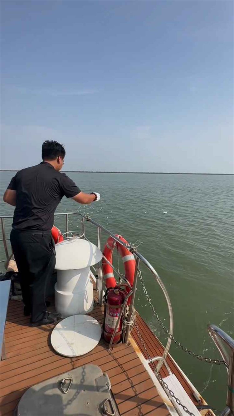 深圳龙岗区海葬纪念方式-2